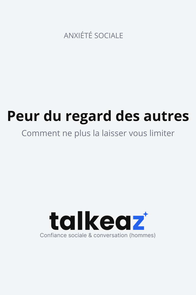 peur du regard des autres — homme seul dans un espace public